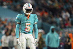 Dolphins’ Jalen Ramsey Rumors Take Turn After Tyreek Hill Comments