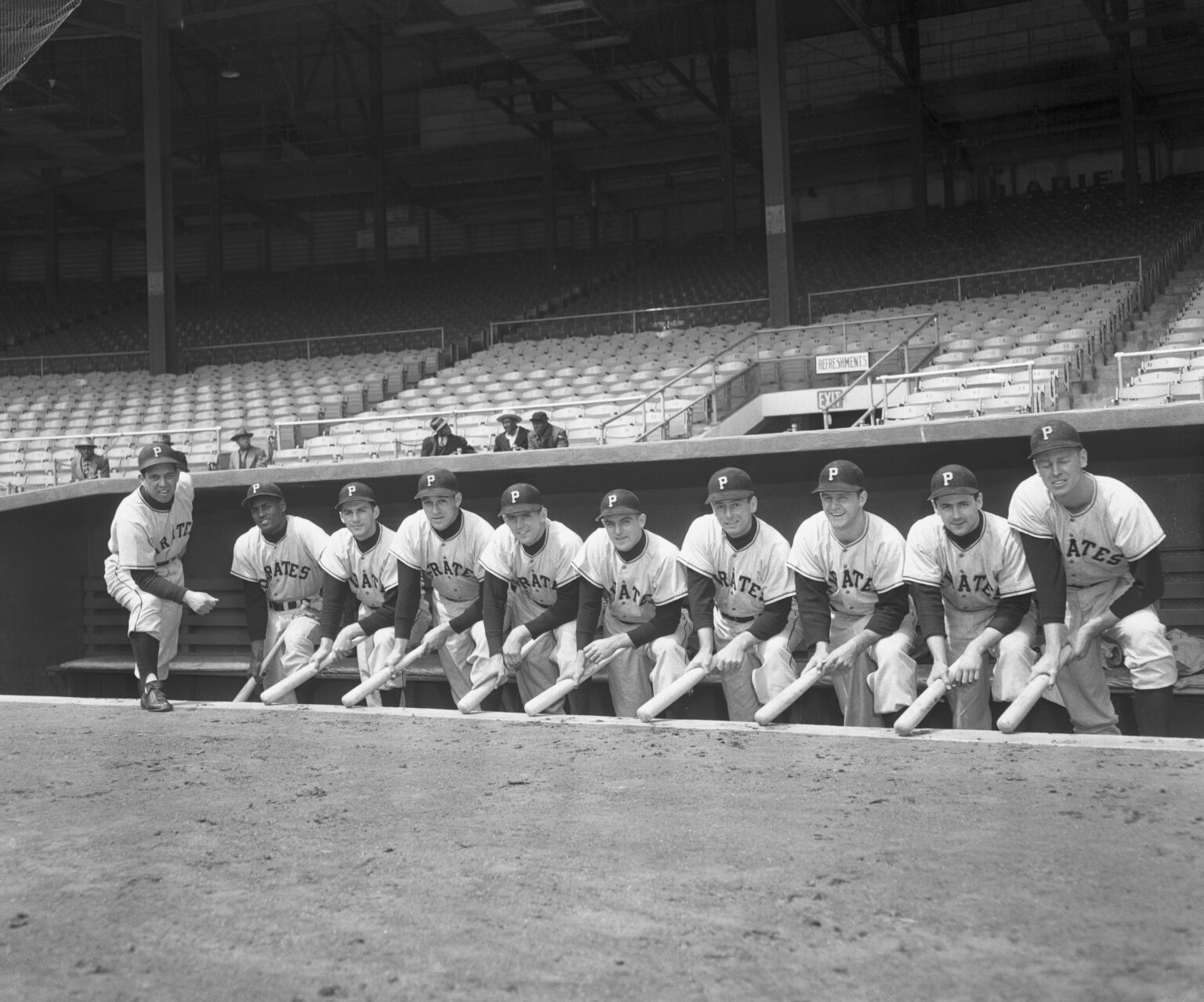 MLB News: Johnny O’Brien, 2-Sport Star Whose Grandson Followed Him to Cardinals, Dies