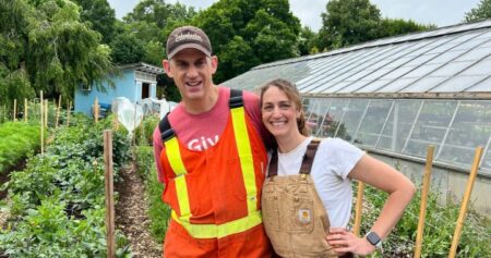 First-of-its kind urban flower farm in Montreal fuelled by sibling love