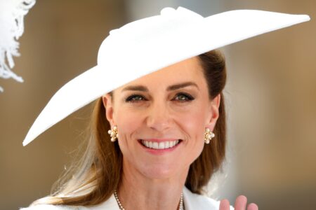 Princess Kate Looking Like a Model Goes Viral