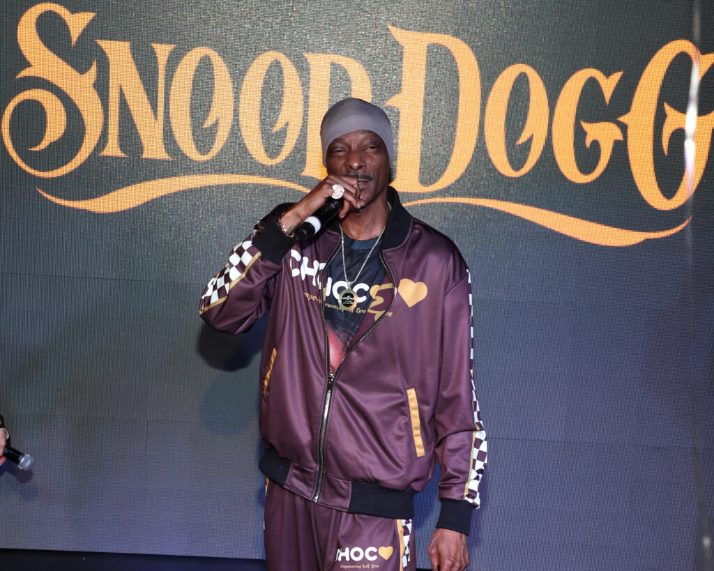 ‘Outer Banks’ Star Jonathan Daviss Cast as Snoop Dogg in Official Biopic