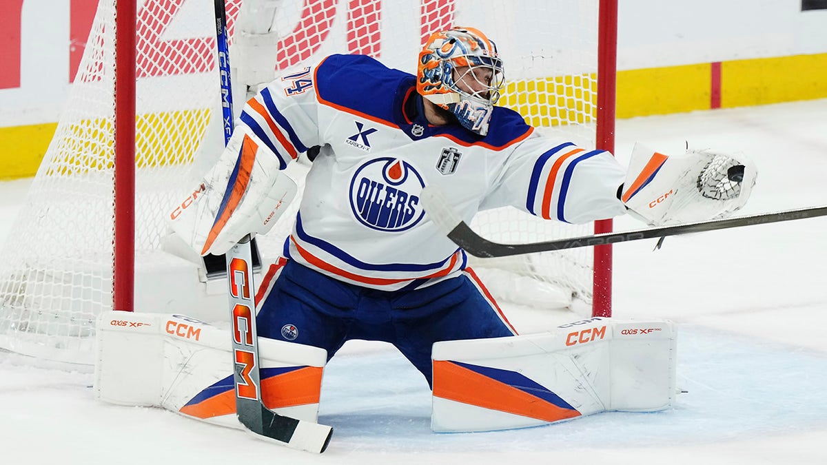 Stuart Skinner makes a save