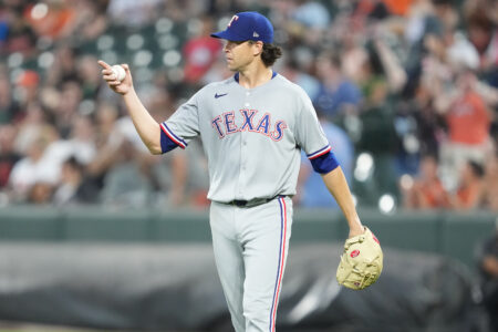 Former NL Cy Young Winner Gunning for Same Award in AL This Season