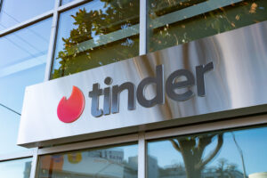 Tinder’s New Height Filter Sparks Fierce Debate