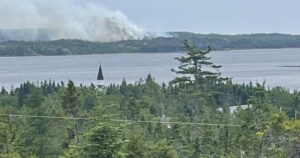 30 homes remain evacuated with wildfire in Musquodoboit Harbour, N.S. being held