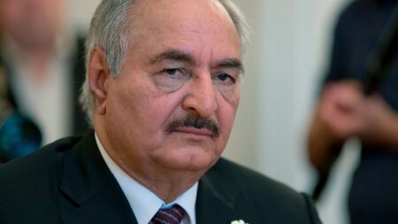hould the European Union hold talks with Khalifa Haftar?