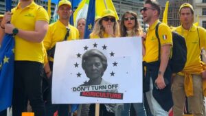 EU Commission shrinks agriculture share in record budget