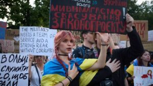 Ukraine approves law to restore independence of anti-graft watchdogs