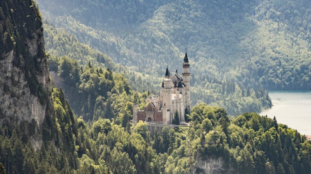German castles and French megaliths become UNESCO World Heritage Sites
