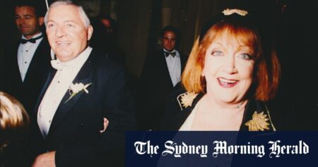 Bond matriarch Eileen dies in Perth aged 87