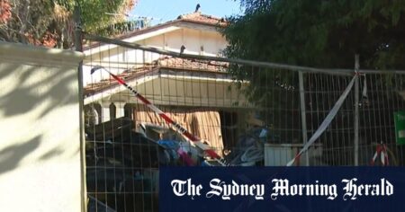 Residents in Perth suburb horrified over abandoned house