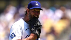 Dodgers’ Clayton Kershaw throws tantrum in dugout after tough outing vs Brewers