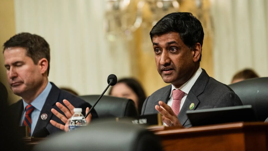 Influential lawmaker demands ‘old guard must go,’ calls for ‘rebirth’ of Democratic Party