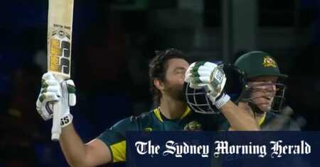 David brings up fastest-ever T20I ton by an Aussie