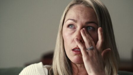 Kidnapping survivor, once dismissed as a liar, now retrains police to help victims