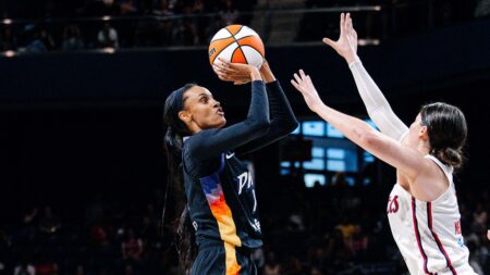 Mercury star rips Fever fans for booing DeWanna Bonner, who bailed on team after 9 games
