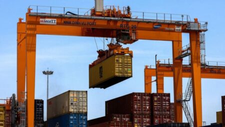 Vietnam Q2 GDP growth quickens on strong exports, US trade deal brightens outlook