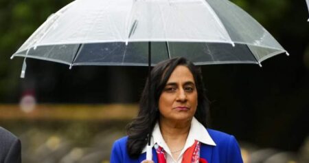 Anand says Ottawa’s trucks of humanitarian aid ready to enter Gaza Strip