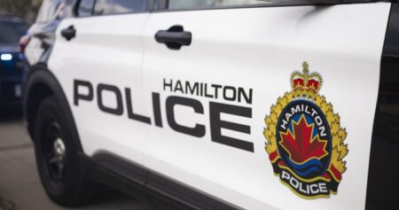 10-year-old killed, 6 hurt after vehicle crosses centre line in Hamilton crash