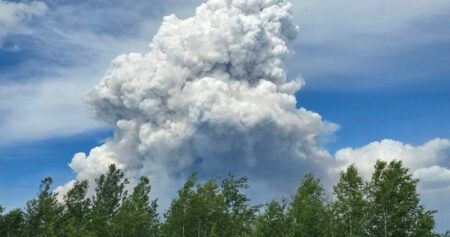 ‘It’s a real threat’: Beauval, Lac La Plonge issue mandatory evacuations