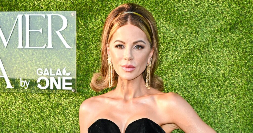 Kate Beckinsale Announces Death of Her Mother After Cancer Battle: ‘I Am Paralyzed’