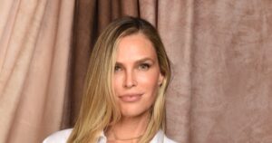 Sara Foster Reveals Whether Jeff Bezos and Lauren Sanchez’s Wedding Guests Signed NDAs