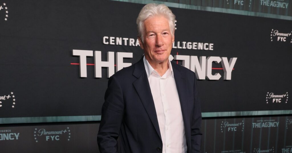 Paul Simon’s Daughter Condemns Richard Gere for Selling Her Childhood Home to Developers