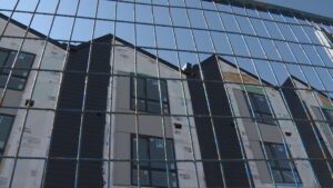 Calgary rezoning debate heats up as more neighbourhoods explore restrictive covenants