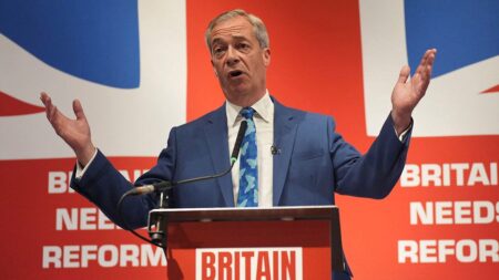 Farage torches UK minister over ‘disgusting’ predator jab in free speech clash
