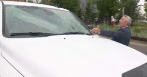 Calgary councillor’s truck among several vehicles damaged by man in East Village