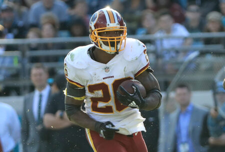 Former NFL Star Makes Unexpected Decision After Viral Clip