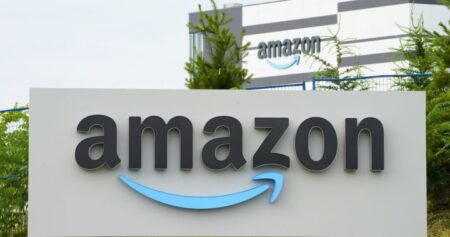 Competition Bureau gets court order for Amazon pricing probe