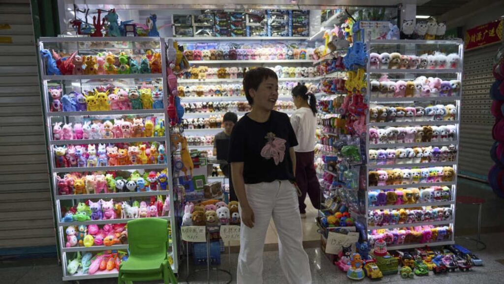 At the world’s biggest wholesale market in China, it’s business as usual despite US tariffs