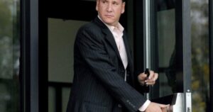 Quebec bar suspends law licence of alleged Mafia leader Leonardo Rizzuto