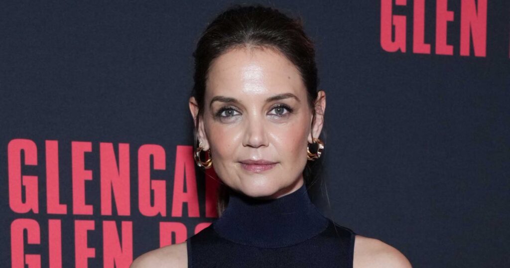 These Luxe-Looking Fashion Finds Mirror Styles Loved by Katie Holmes, Kate Middleton and More