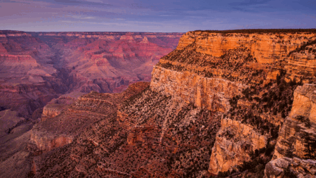 Hiker dies on iconic Arizona park trail during extreme summer heat