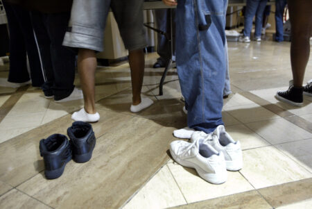 Map Shows States With Airports No Longer Requiring People to Remove Shoes