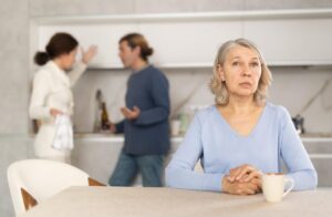 Dear Abby: My son’s fat, unhygienic girlfriend has changed him