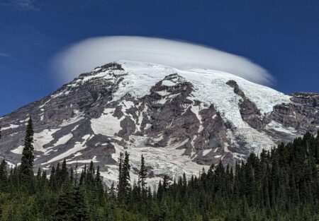 Series of Earthquakes Rattles Washington State Near Volcano