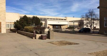 Royal Alberta Museum revival? Province accepting proposals to save old RAM site