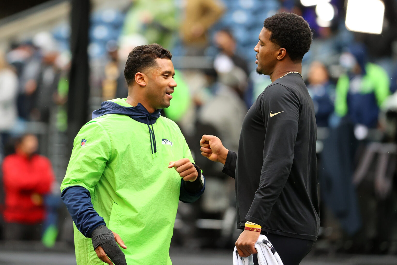 NY Giants QBs Praised For Unique Leadership Approach