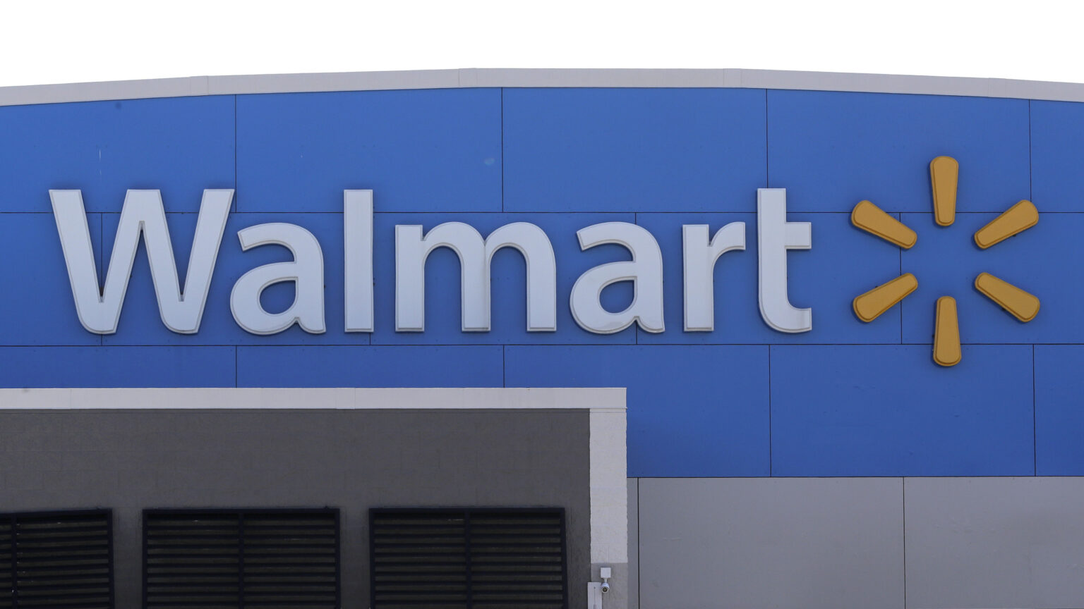 Suspect in Custody After Multiple People Stabbed at Michigan Walmart