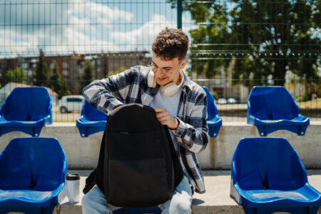 Gen Z Sibling Looks in Little Sister’s Bag, Left ‘Worried’ by What They Find