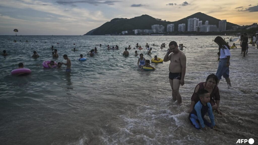 Chinese tourist city Sanya shuts down as Typhoon Kajiki intensifies
