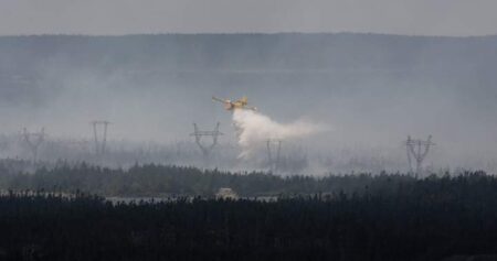 Newfoundland, N.S. residents on high alert as wildfire evacuations expand