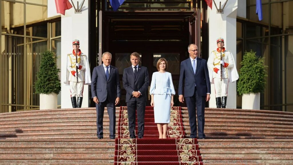 EU leaders visit Moldova with message of solidarity for Chișinău