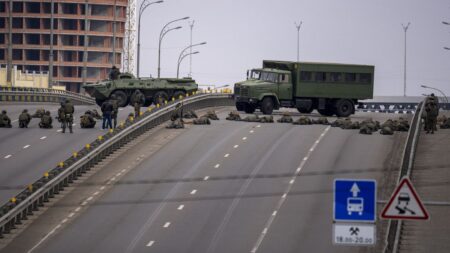 Debunking Trump’s account of Russia’s failed bid to seize Kyiv