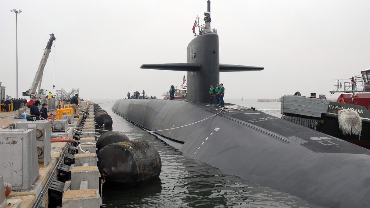 President Donald Trump's disclosure of the submarine presence puts additional pressure on Russia to come to the negotiating table, according to Bryan Clark, a retired submarine officer. 