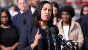 Top House Republican says Trump ‘rightly’ took over DC police, demands Bowser, others testify on crime