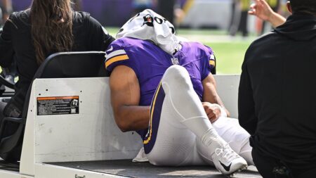 Vikings’ Rondale Moore suffers second straight season-ending knee injury